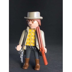 OE0125 Figura con Complementos
