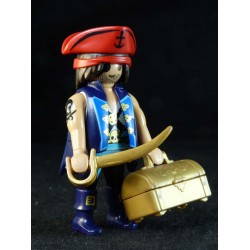 PR0309 Figura con Complementos