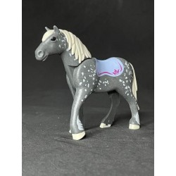 A_0664 Caballo Percherón Gris Pintas Crin Crema
