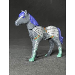 A_0665 Caballo V2 Gris Oscuro Armadura Serigrafiada Crin Azul