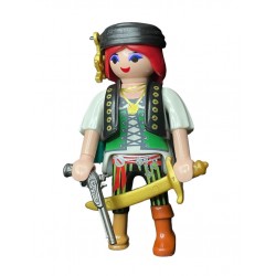 PR0429 Figura con Complementos