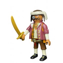 PR0430 Figura con Complementos