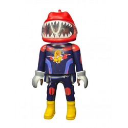 CT1527 Figura con Complementos