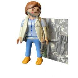 CT1629 Figura con Complementos