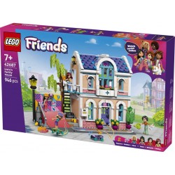 LEGO® 42687 Casa Familiar de Liann