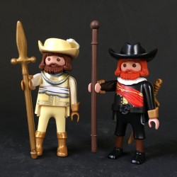 PR0100 Figura con Complementos