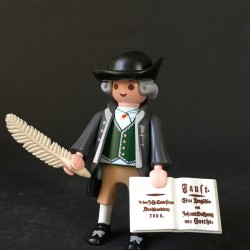 PR0101 Figura con Complementos